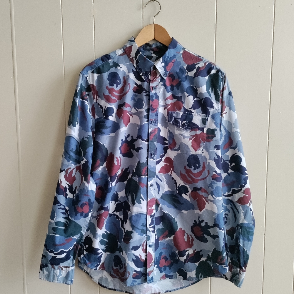 GAP Camo Floral Cotton Button Down Shirt Size L